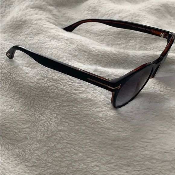 Tom Ford Palmer Sunglasses - Picture 4 of 7